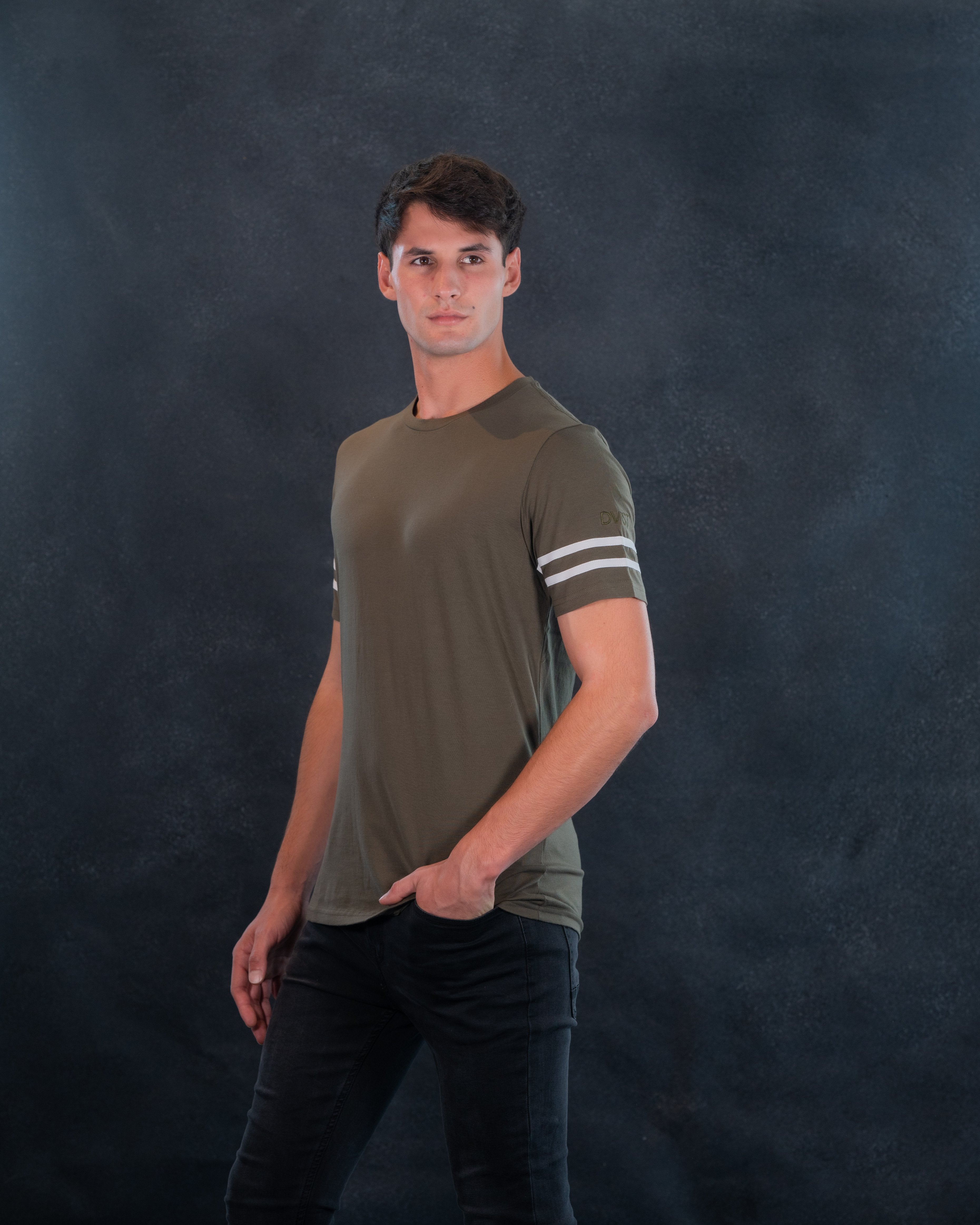 Polera Angers Oliva Oscuro