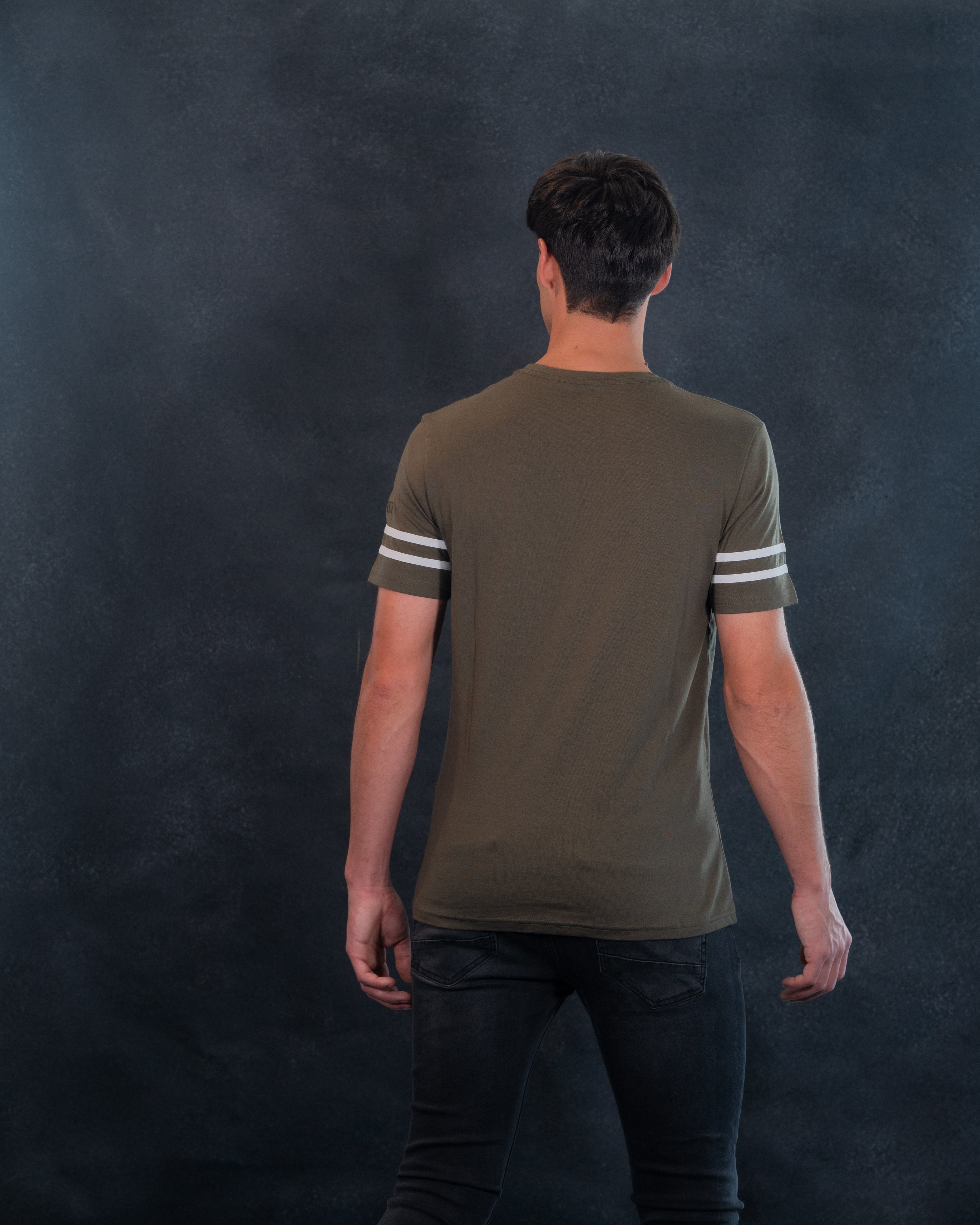 Polera Angers Oliva Oscuro