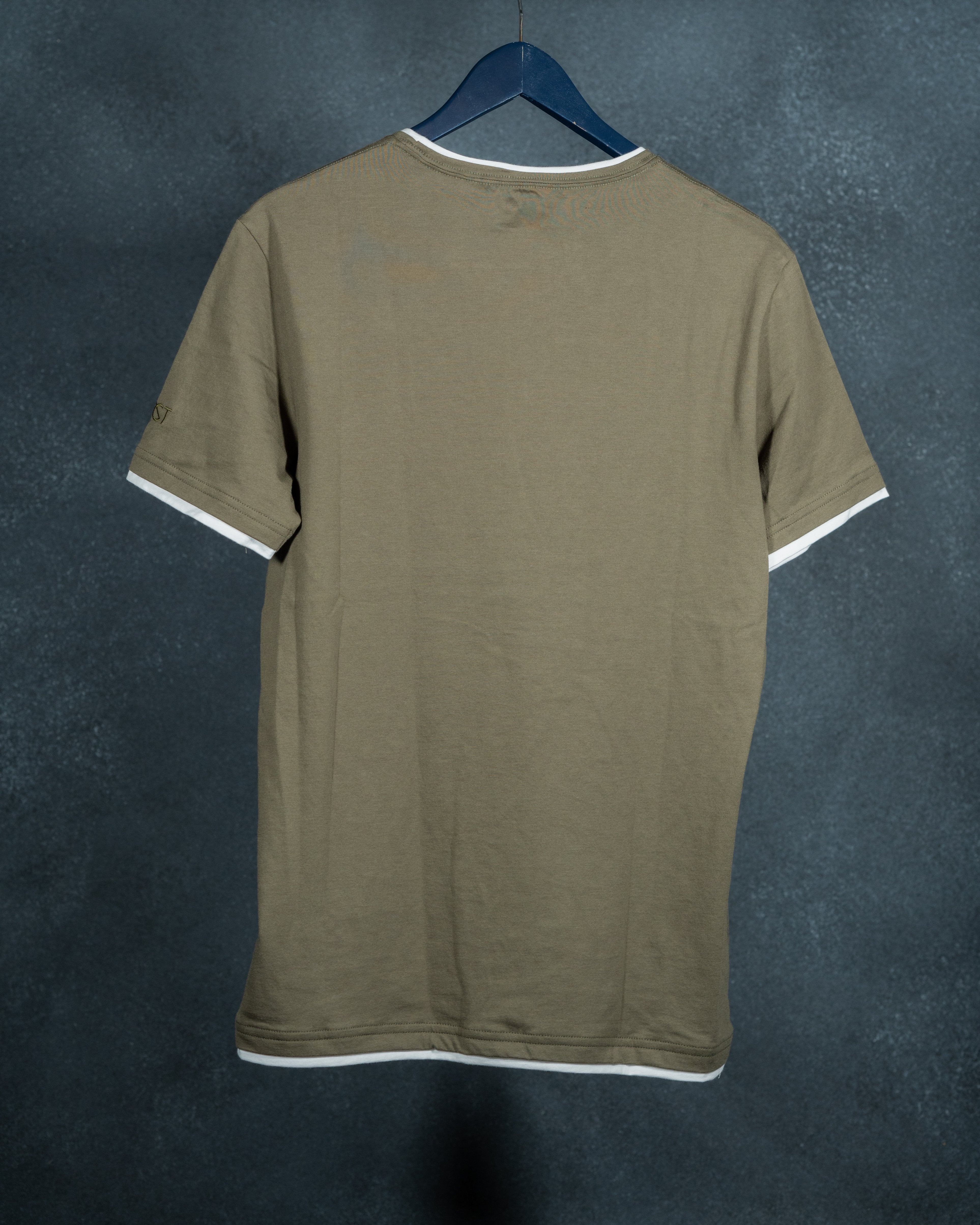 Polera San Sebastián Oliva Oscuro