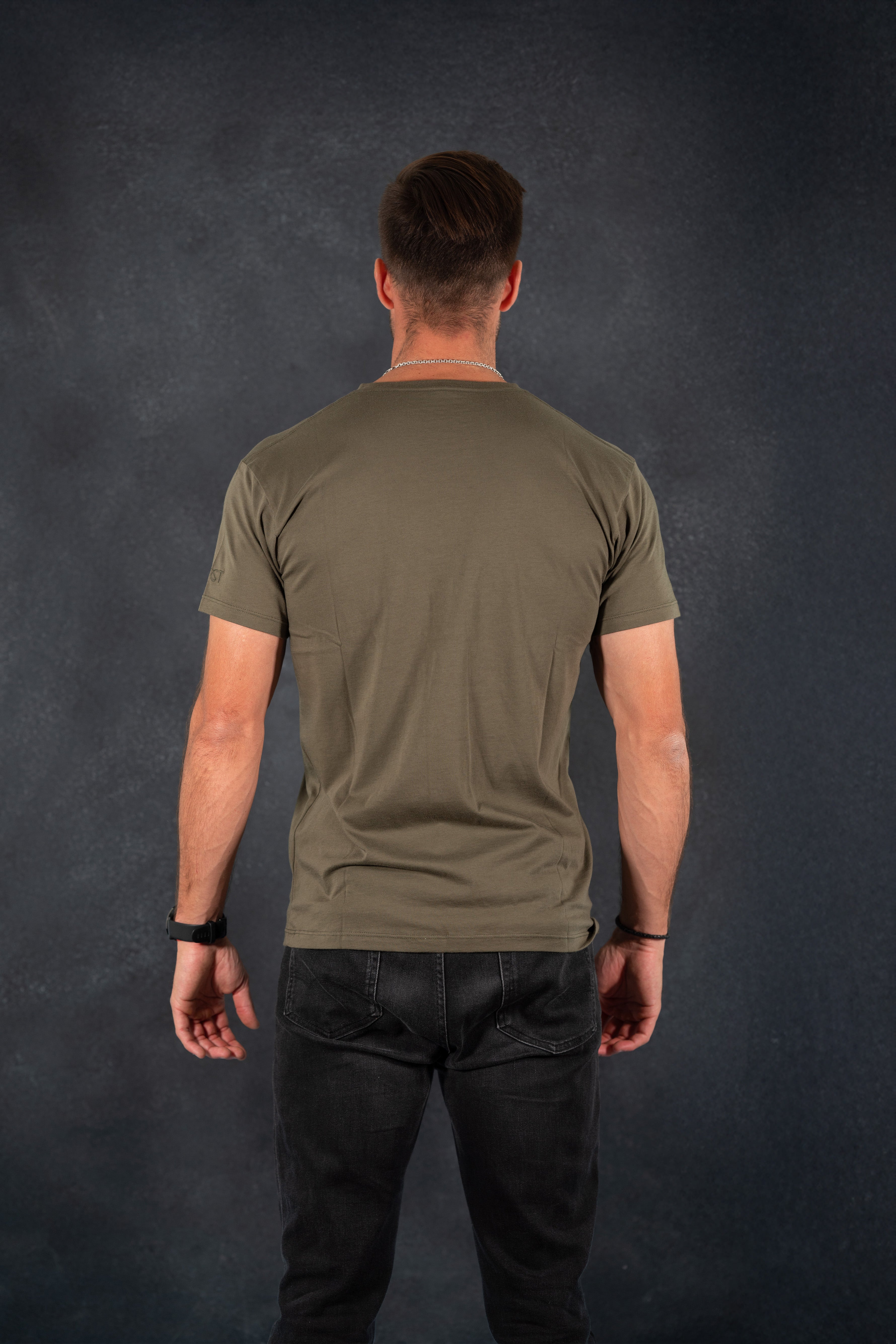 Polera Cadaqués Oliva Oscuro
